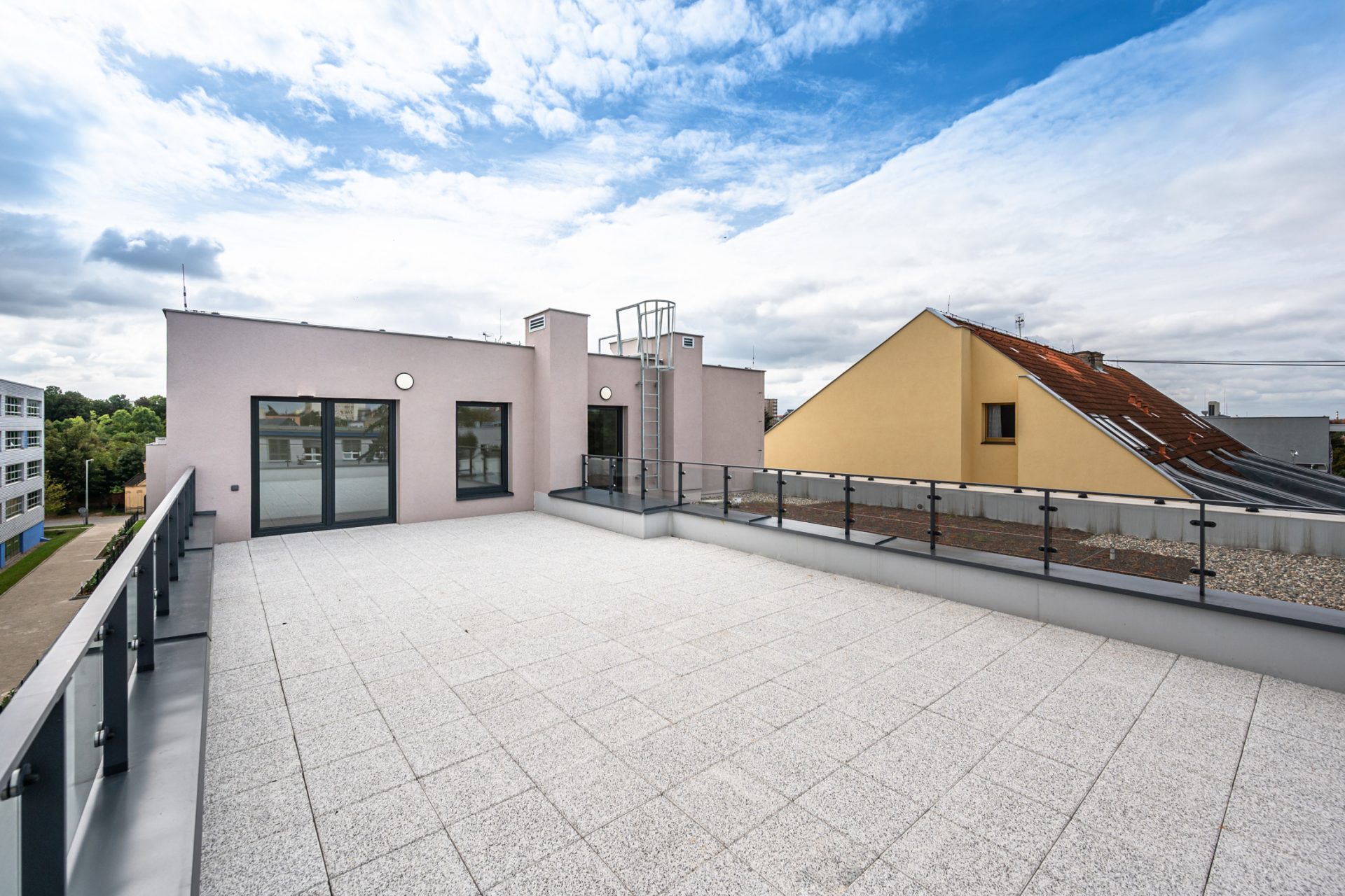 Developersky projekt Rezidence Novostrašnická 4